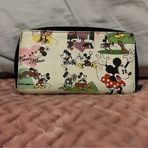 Disney park exclusive wallet